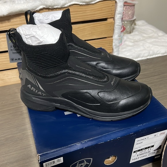 New Ariat Ascent Boot - Picture 1 of 6
